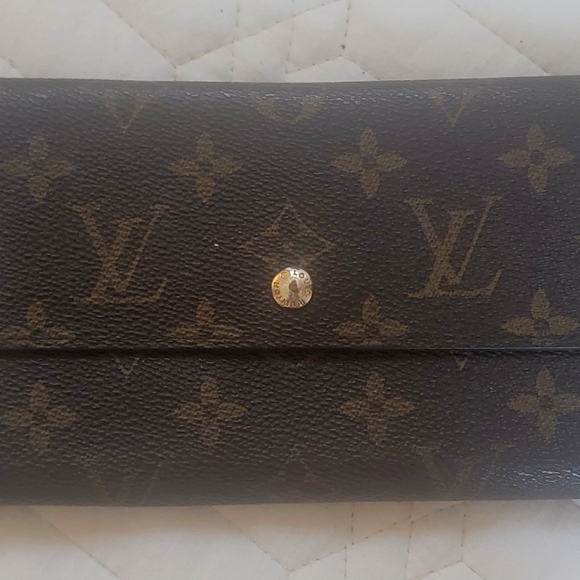 Louis Vuitton Handbags - LV Wallet